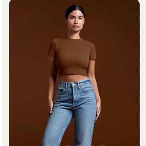 Nuuds cropped baby tee M